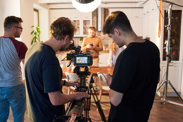 Video & Photo Graphers